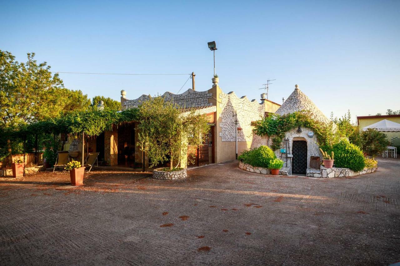 B&B Mandorla Amara Gioia Del Colle Exterior photo